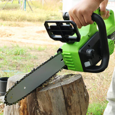 Powerful 12 Inch Electric Chainsaw with Automatic Lubrication and High-Efficiency Brushless Motor